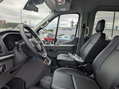 2025 Ford Transit Passenger Wagon XL