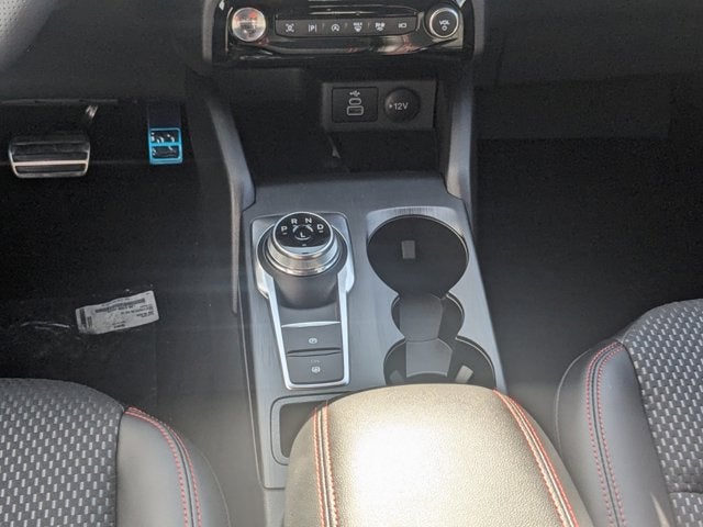 2024 Ford Escape ST-Line Elite