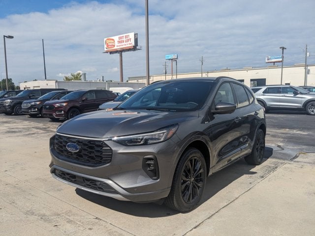 2024 Ford Escape ST-Line Elite