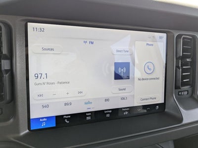 2025 Ford Bronco Base