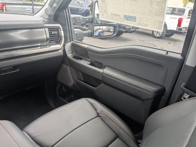 2026 Ford Super Duty F-350 SRW LARIAT