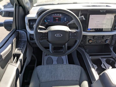 2026 Ford Super Duty F-350 SRW XLT