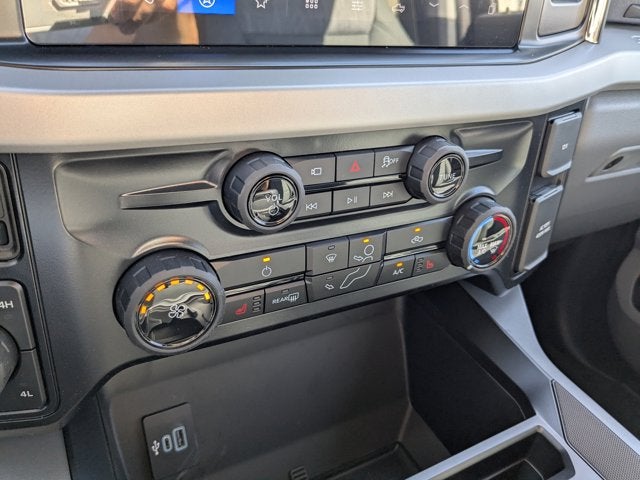 2026 Ford Super Duty F-350 SRW XLT