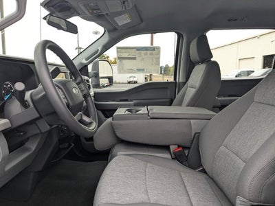 2026 Ford Super Duty F-350 SRW XL