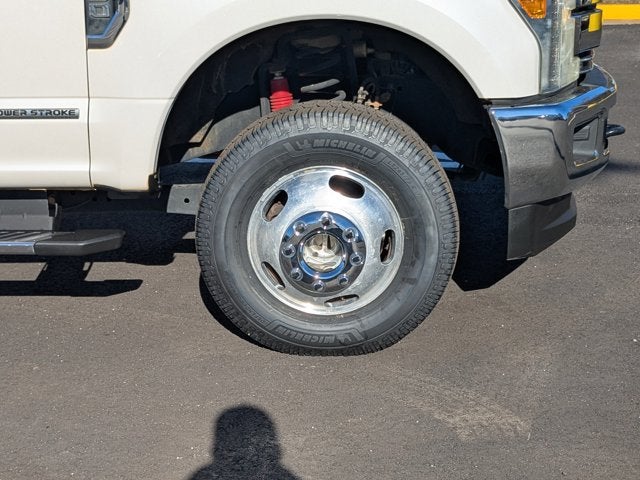 2017 Ford Super Duty F-350 DRW Lariat