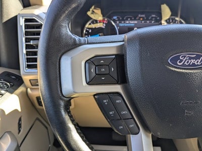 2017 Ford Super Duty F-350 DRW Lariat