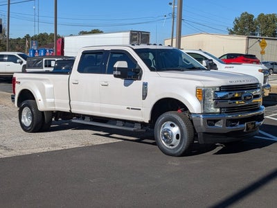 2017 Ford Super Duty F-350 DRW Lariat