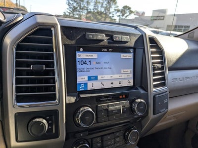 2017 Ford Super Duty F-350 DRW Lariat