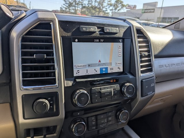 2017 Ford Super Duty F-350 DRW Lariat