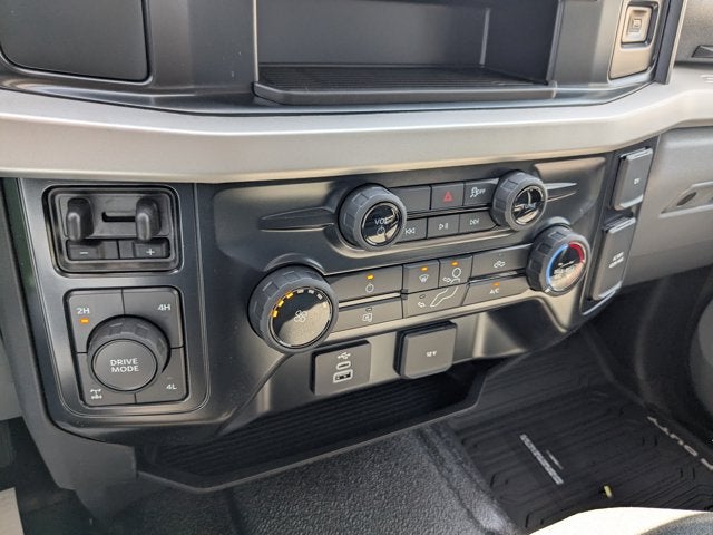 2025 Ford Super Duty F-350 SRW XLT