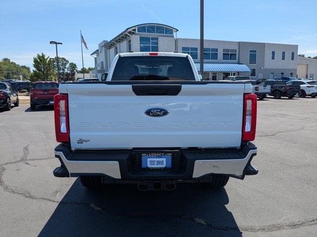 2025 Ford Super Duty F-350 SRW XLT