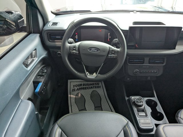 2025 Ford Maverick Lobo Standard