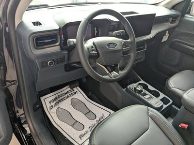 2025 Ford Maverick Lobo Standard