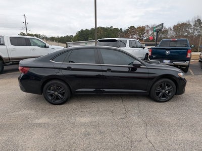 2023 Volkswagen Jetta SE